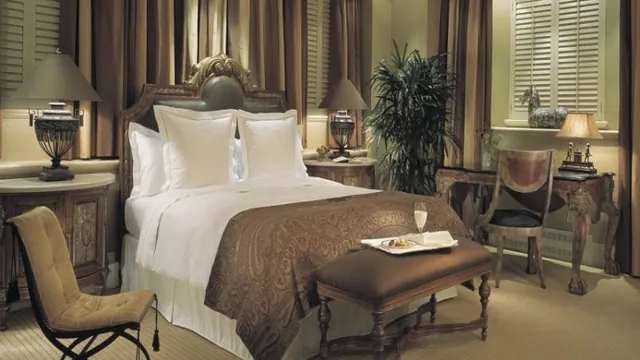 St. James Hotel, an Ascend Hotel Collection Member photo 2