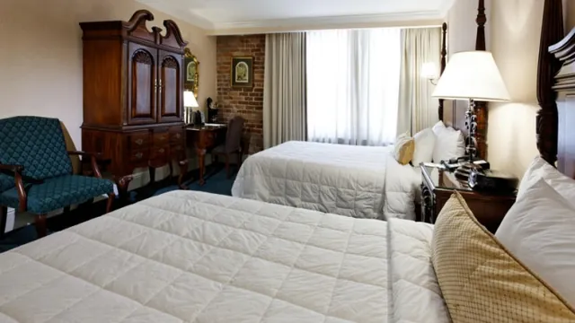 Queen & Crescent Hotel New Orleans photo 1