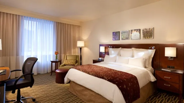 Dallas Marriott City Center Hotel photo 2