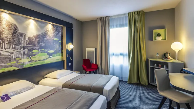 Baymont by Wyndham Colorado Springs photo 2