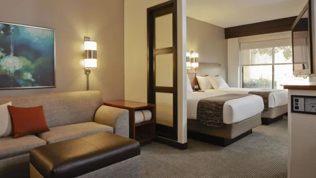 Hyatt Place Phoenix-North photo 2