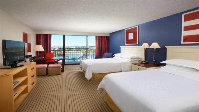 Sheraton San Diego Hotel & Marina photo 1
