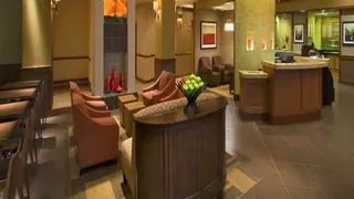 Hyatt Place San Antonio Airport, Quarry Market Hotel