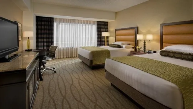 Hyatt Regency Phoenix photo 2