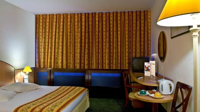 Park Inn By Radisson Orange Hotel photo 2