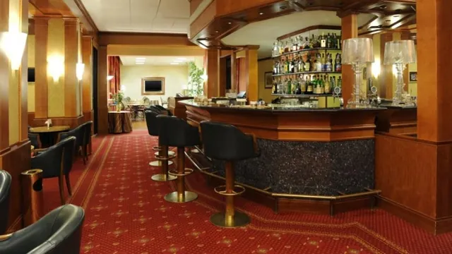 Sheraton Hotel Genoa photo 2