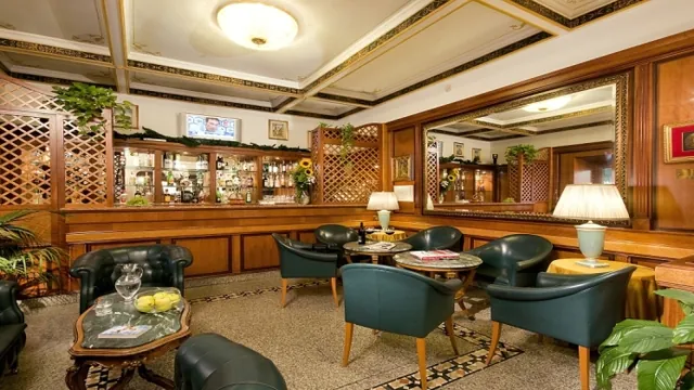 Comfort Hotel Bolivar Rome photo 2