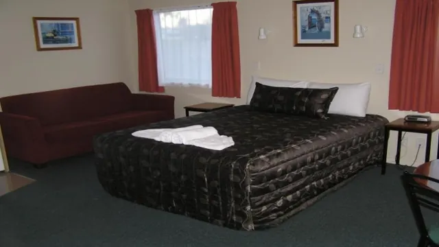 Anchorage Motel Apartments Te Anau photo 5