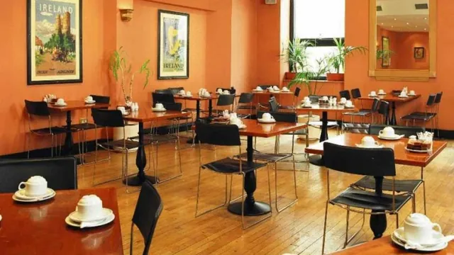 Blooms Hotel Dublin photo 2