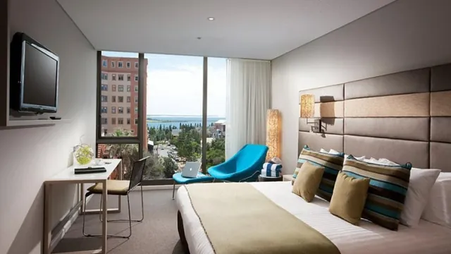 Quality Hotel Noah's On The Beach Newcastle photo 1