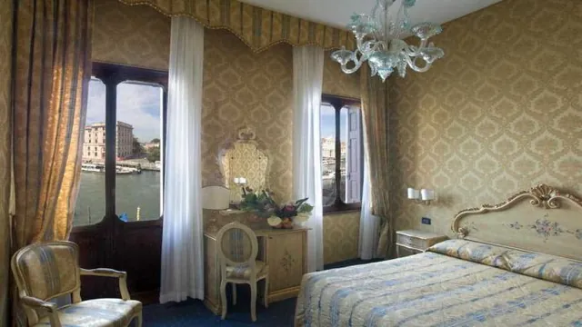 Edelweiss Stella Alpina Hotel Venice photo 2