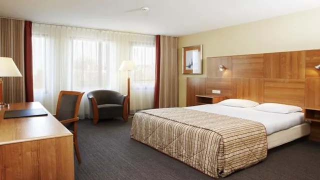 NH Museum Quarter Hotel Amsterdam photo 1