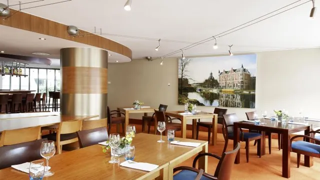 NH Museum Quarter Hotel Amsterdam photo 3