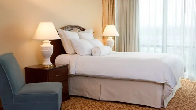 Delta Vancouver Airport Hotel photo 1