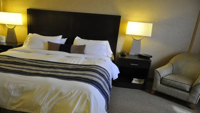 Delta Edmonton South Hotel & Conference Centre photo 3