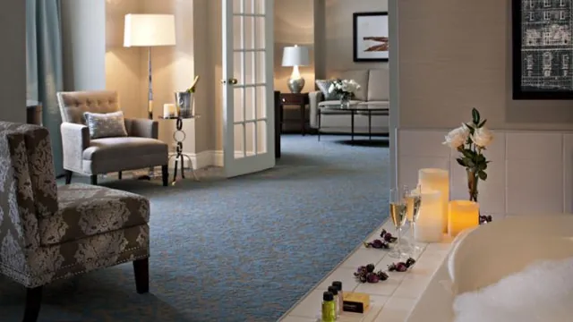 Delta Hotels by Marriot Bessborough photo 3