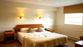Umi Hotel London