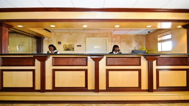 Best Western Plus Oceanside Inn Fort Lauderdale photo 2