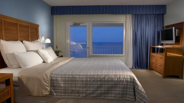 Four Points By Sheraton Miami Beach photo 2