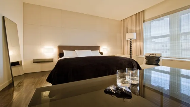 Hotel St. Paul Montreal photo 1