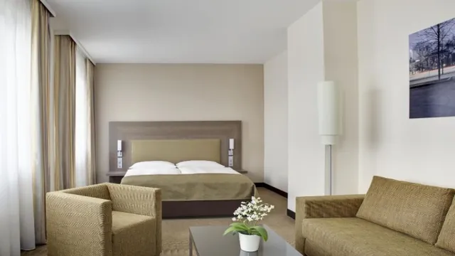 InterCityHotel photo 2