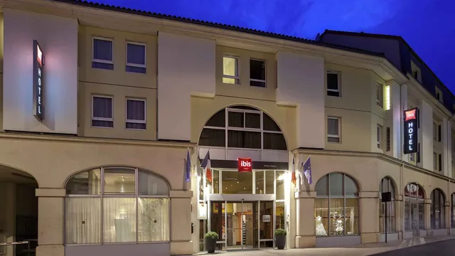 Ibis Poitiers Centre photo 8