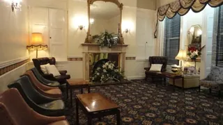 The Dergvale Hotel
