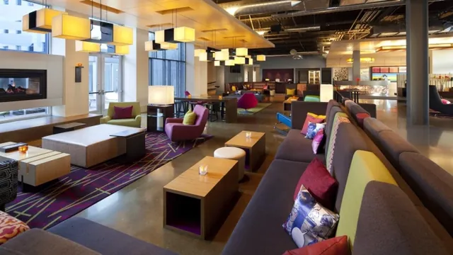 Aloft San Francisco Airport Hotel photo 2