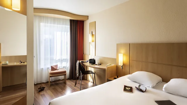 Ibis Antwerpen Centrum photo 3