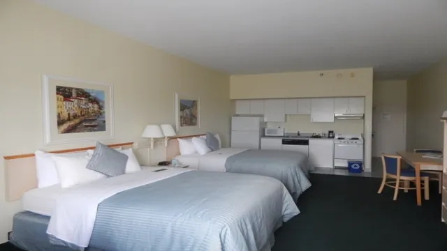 Best Western Naples Plaza Hotel photo 1