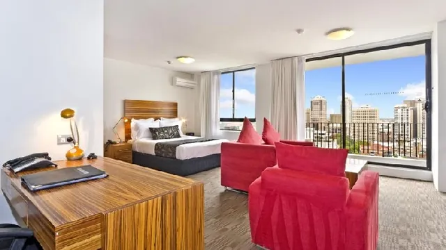 Cambridge Hotel Sydney photo 2