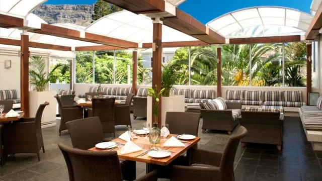 Garden Court De Waal Hotel photo 3