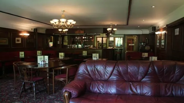 Gatwick Belmont Hotel photo 3