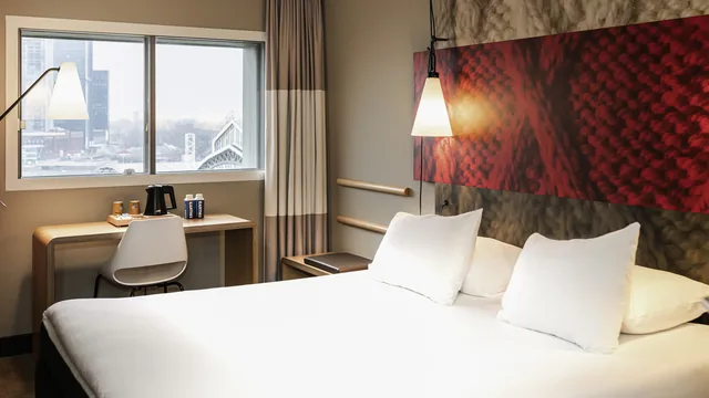 Ibis Amsterdam Centre photo 4