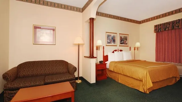 Comfort Inn & Suites O'Hare photo 2