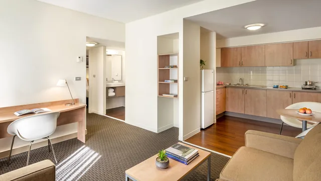 Ibis Melbourne - Hotel & Apartments photo 4