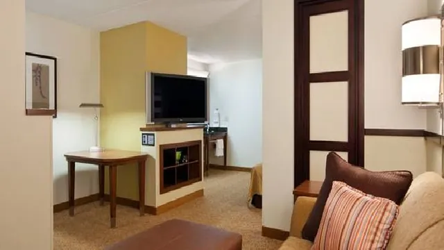 Hyatt Place Tampa Airport Westshore photo 1