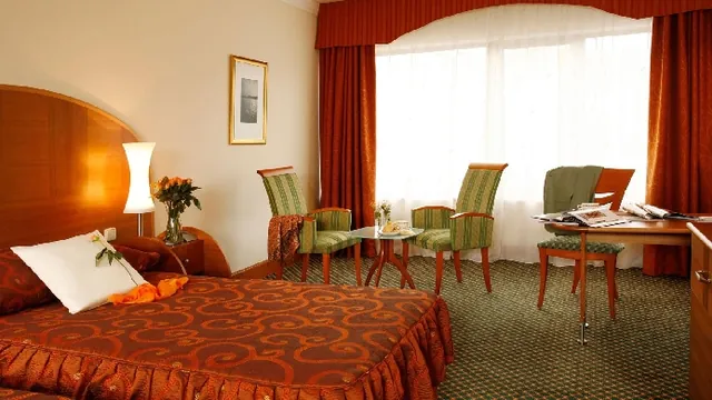 Baymont by Wyndham Mount Vernon Renfro Valley photo 3