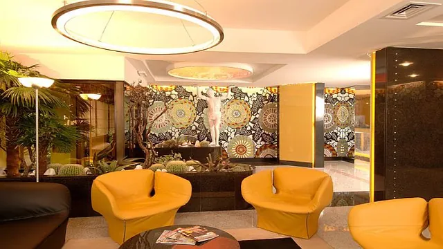 Antares Accademia Hotel Milan photo 4
