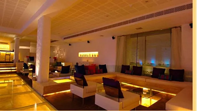 Hotel Abad Metro Cochin photo 2