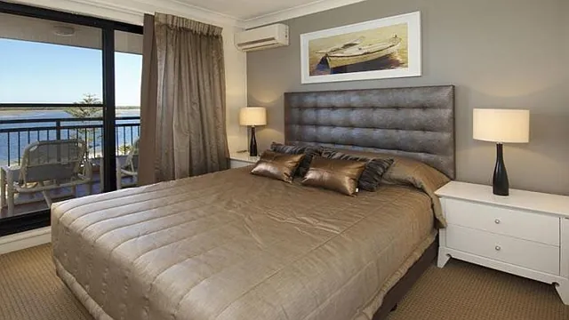Windsurfer Resort Apartments Gold Coast photo 2
