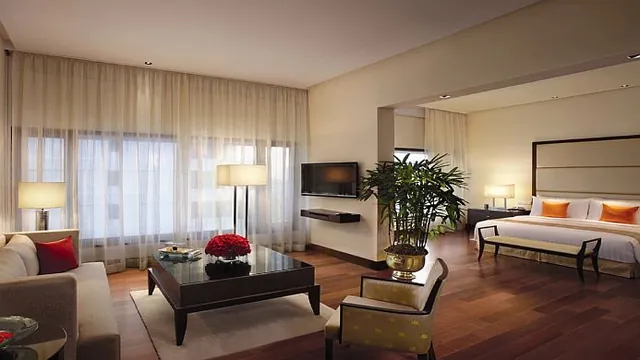 The Oberoi Mumbai Hotel photo 2