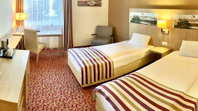 Mercure Hotel Hamburg am Volkspark photo 2