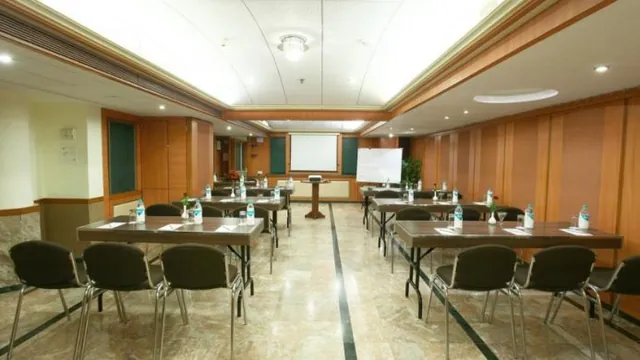 The Emerald - Hotel & Executive Apartments Mumbai photo 5