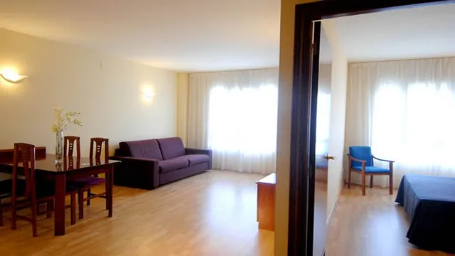 Corona Tortosa Hotel photo 2