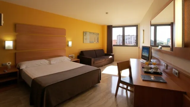 Hotel SB Express Tarragona photo 2