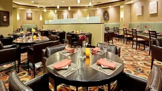 DoubleTree By Hilton Baltimore - BWI Airport