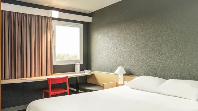 Ibis Falaise Coeur de Normandie photo 1