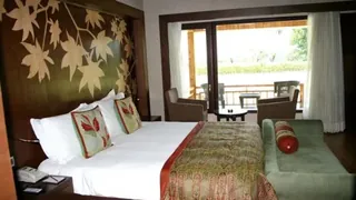 The Lalit Grand Palace Srinagar Hotel