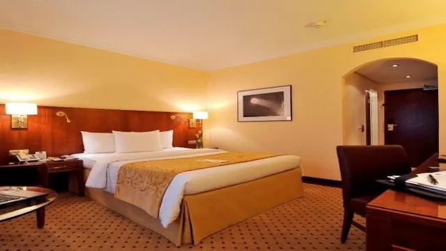 Courtyard by Marriott Hamburg Airport photo 1